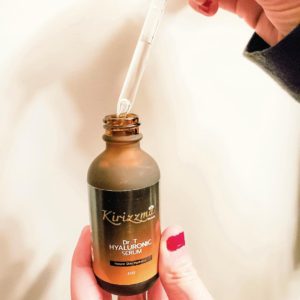 drops of hyaluronic serum